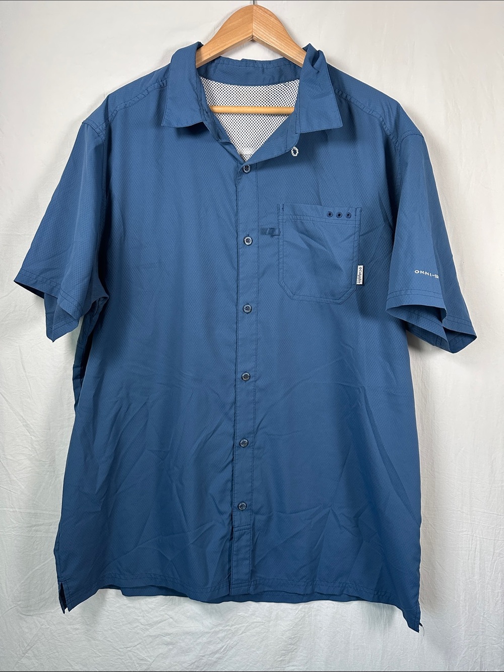 Blue Short-Sleeve Button-Up Shirt